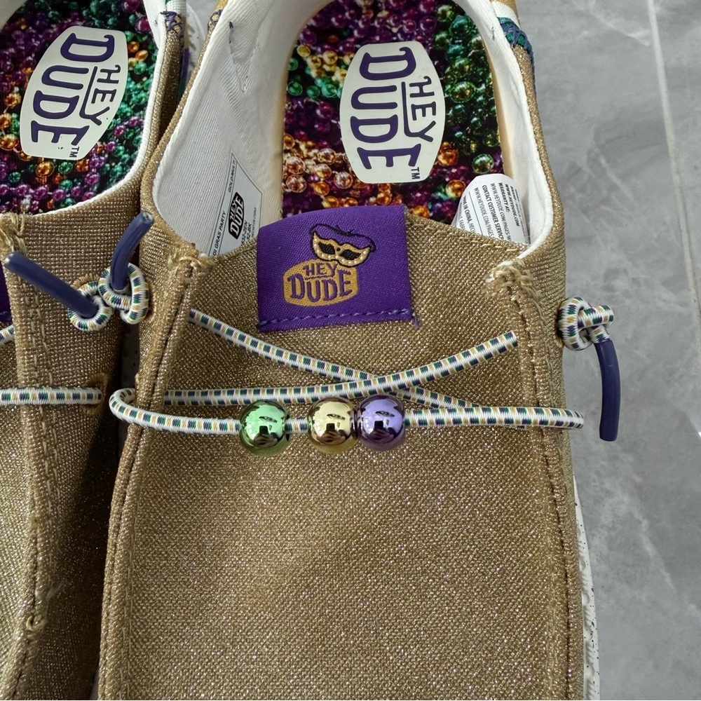 Women's Hey Dude Wendy Mardi Gras Casual Slip On Shoes Sparkle Party Size 10 - Picture 5 of 16